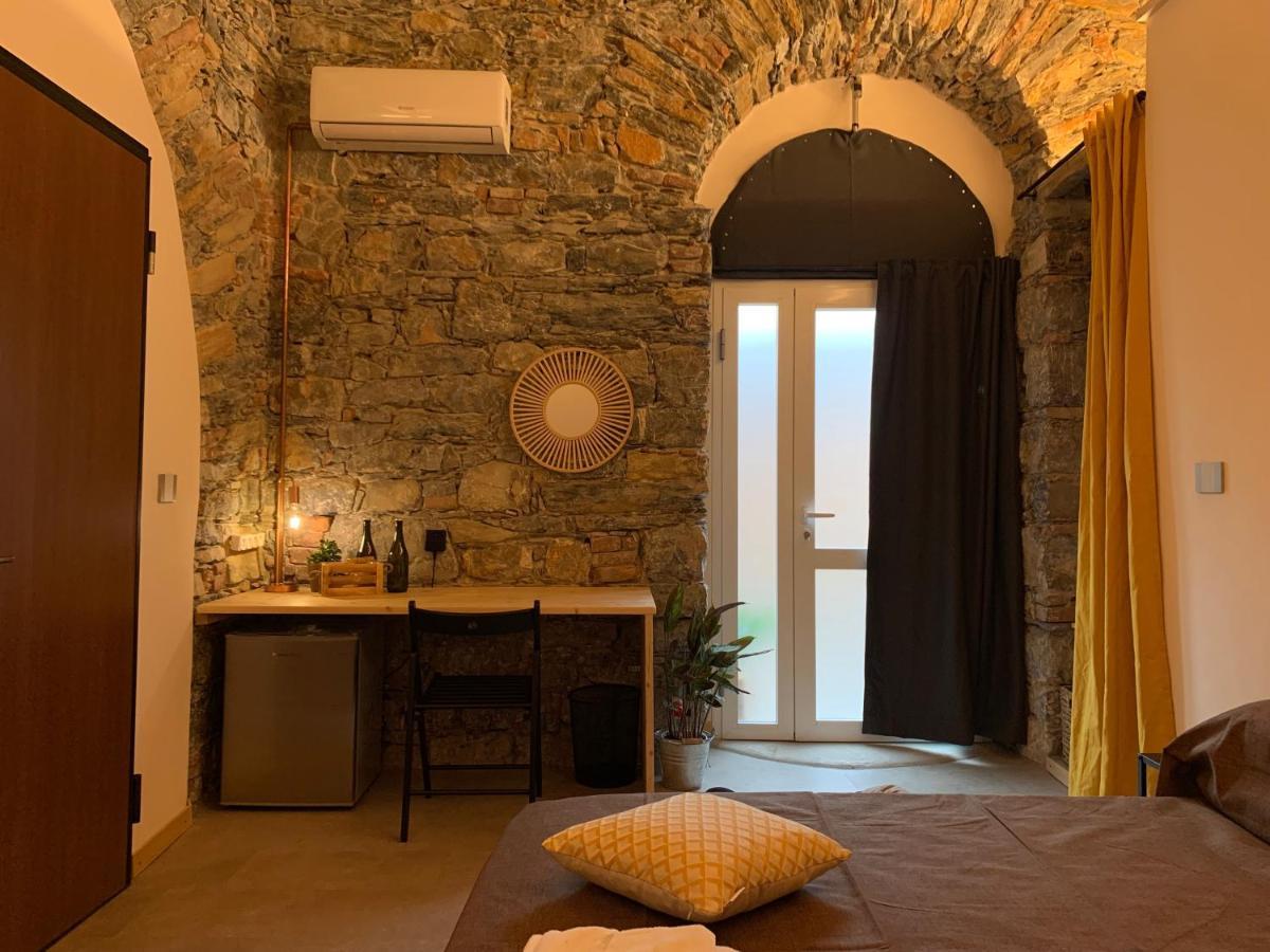 Rock & Wood - Apartment & Room La Spezia Ngoại thất bức ảnh