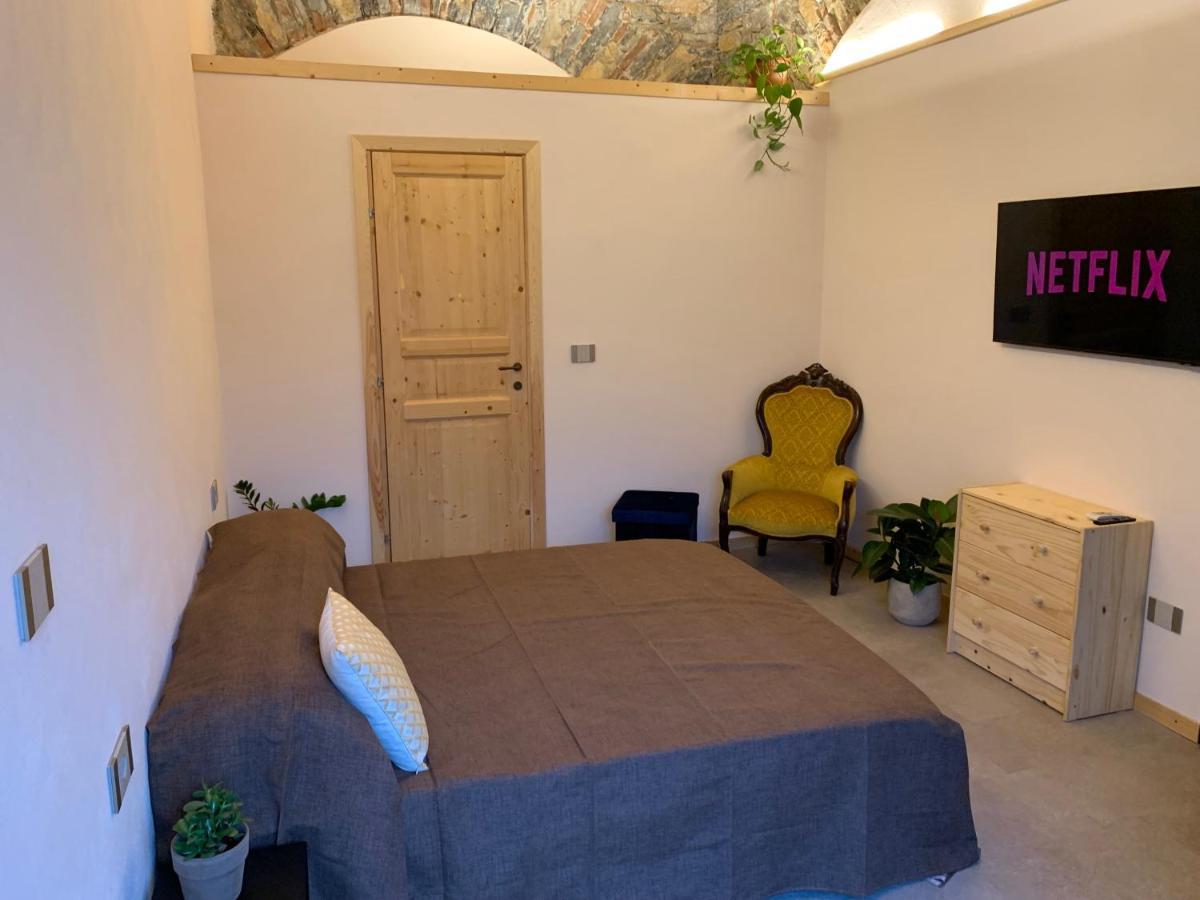 Rock & Wood - Apartment & Room La Spezia Ngoại thất bức ảnh