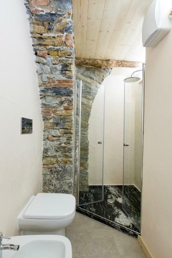 Rock & Wood - Apartment & Room La Spezia Ngoại thất bức ảnh