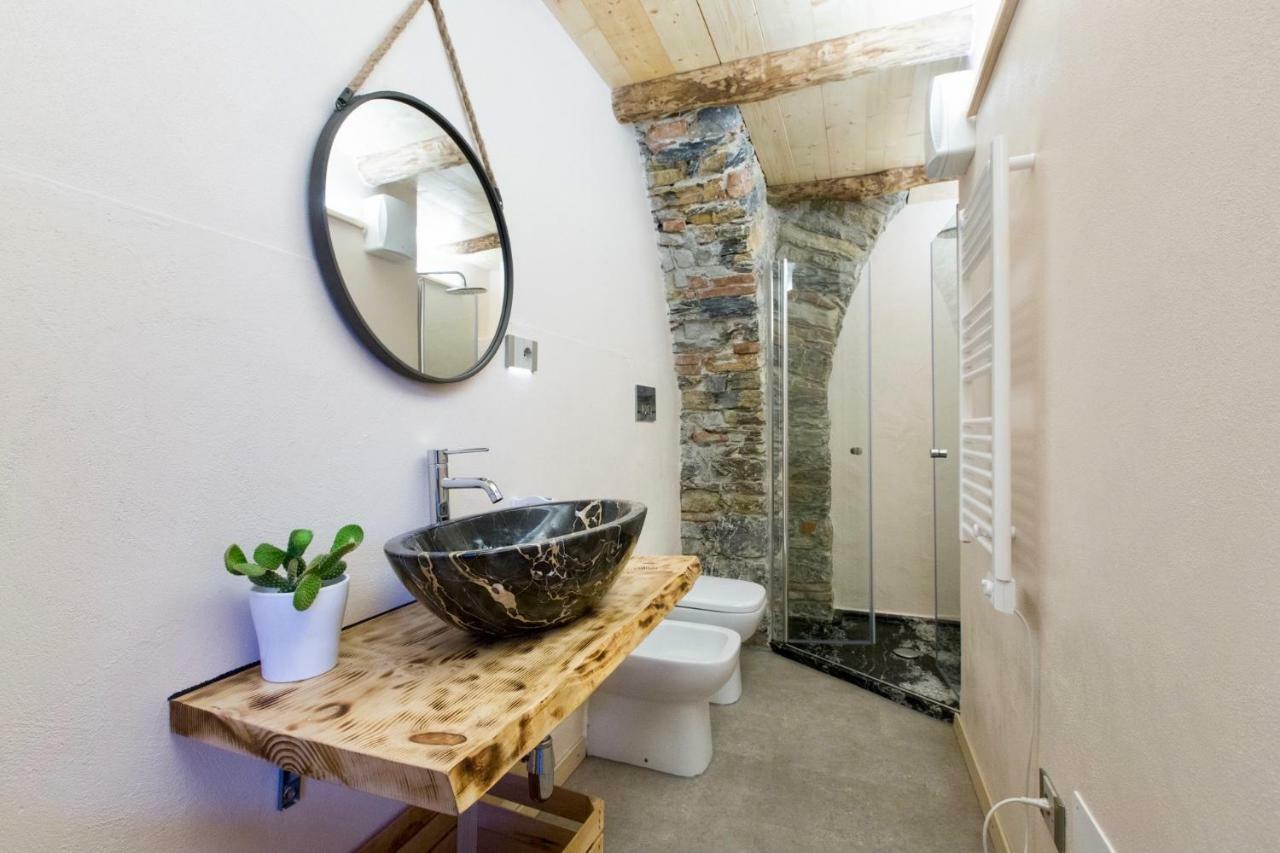 Rock & Wood - Apartment & Room La Spezia Ngoại thất bức ảnh